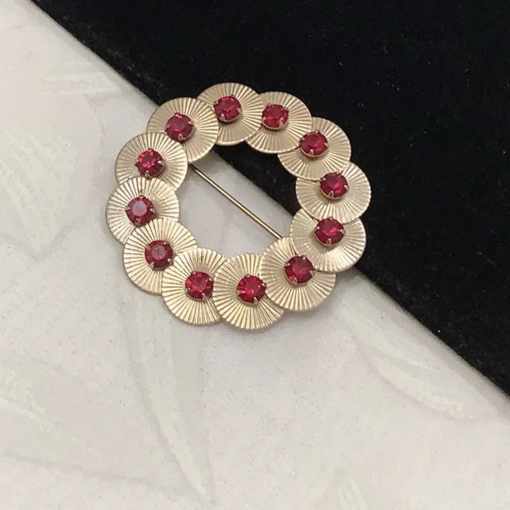 Vintage Gold Circles With Red Rhinestones Brooch